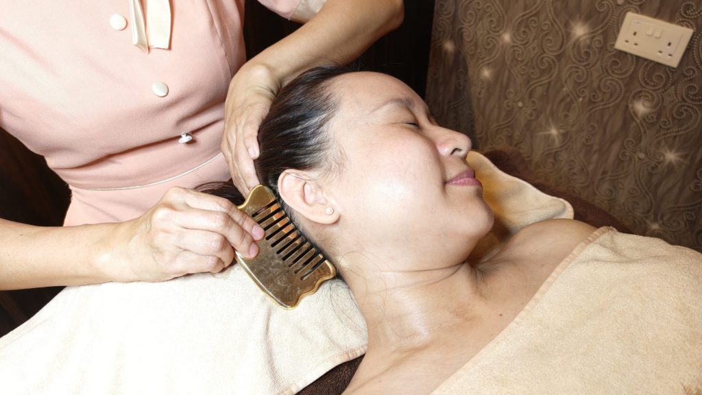 Rejuvenation From Inside Out: Why You Need the BeKind Pro Signature Anti-Aging Facial