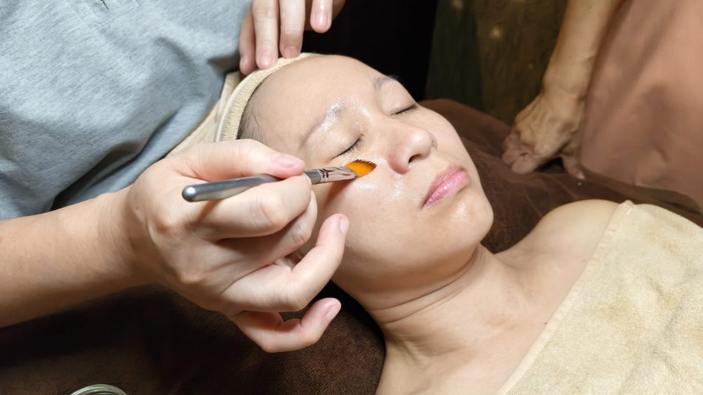 Rejuvenation From Inside Out: Why You Need the BeKind Pro Signature Anti-Aging Facial